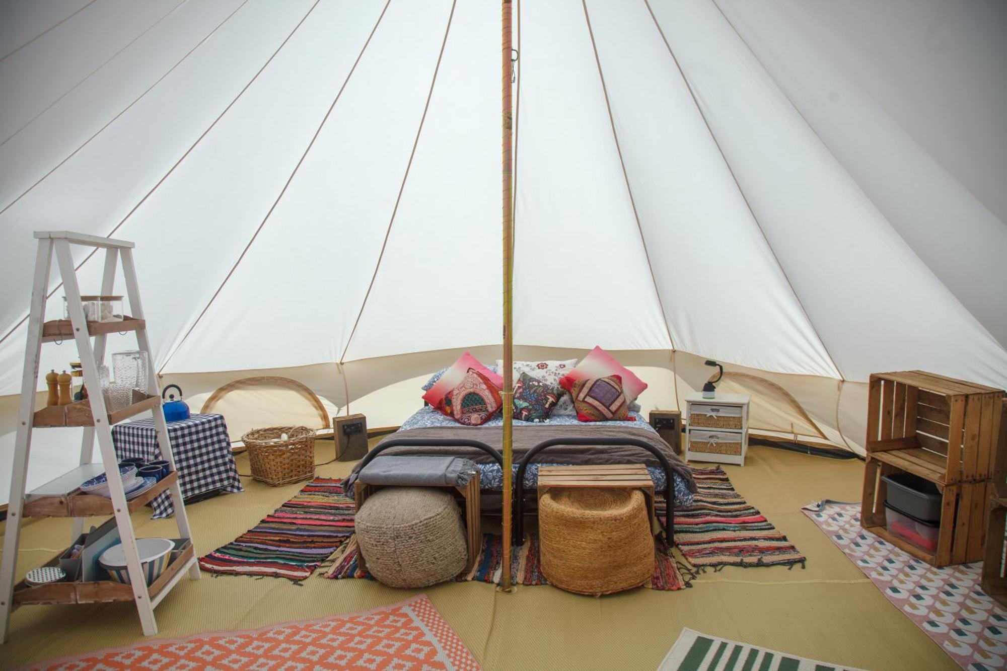 Glamping Meadow Bell Tent Stithians Exterior photo